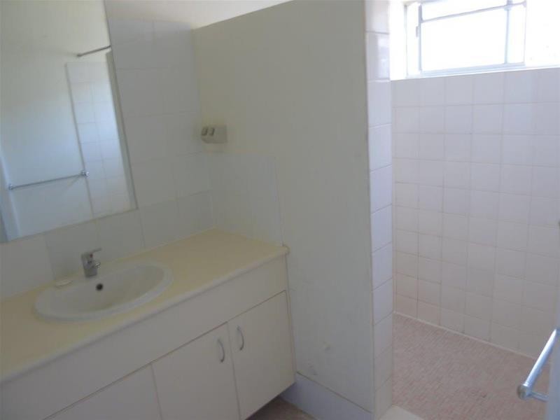 3/95 Mann Street, Westcourt QLD 4870