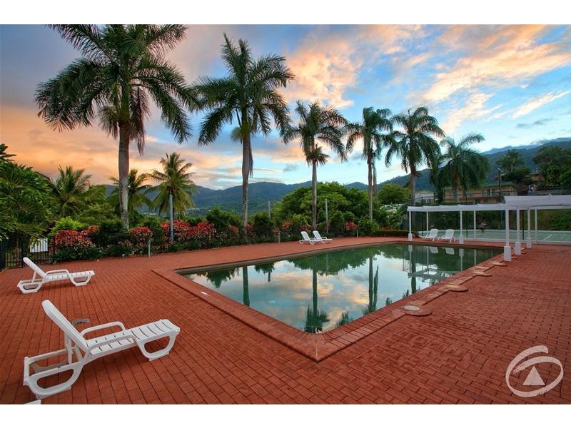 52/8-14 Munro Terrace, Mooroobool QLD 4870