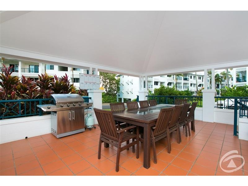 52/8-14 Munro Terrace, Mooroobool QLD 4870