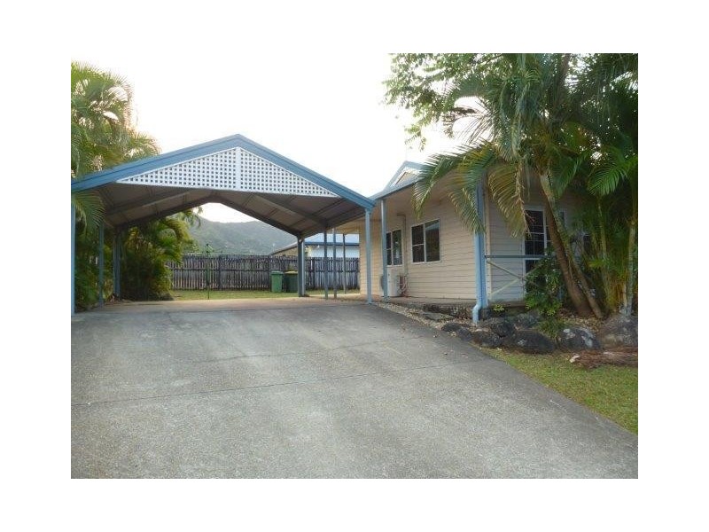 1 Kirsten Close, Woree QLD 4868