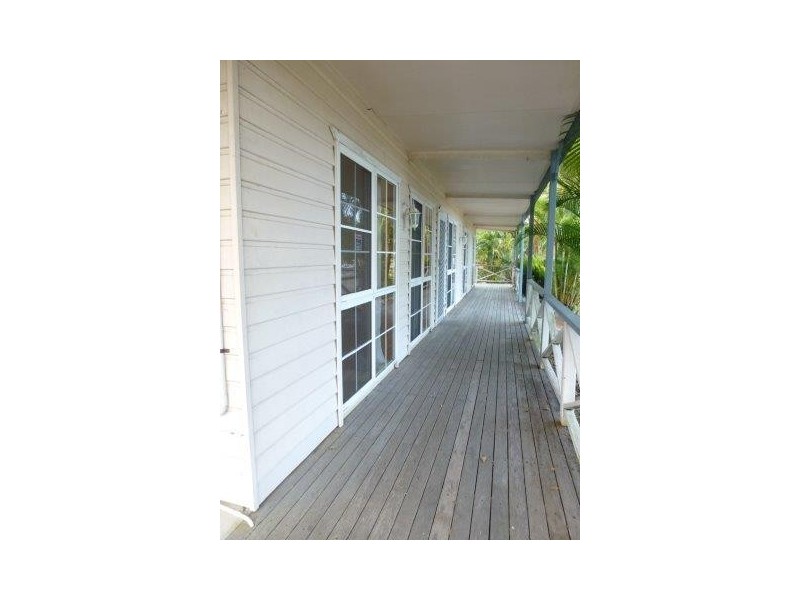 1 Kirsten Close, Woree QLD 4868