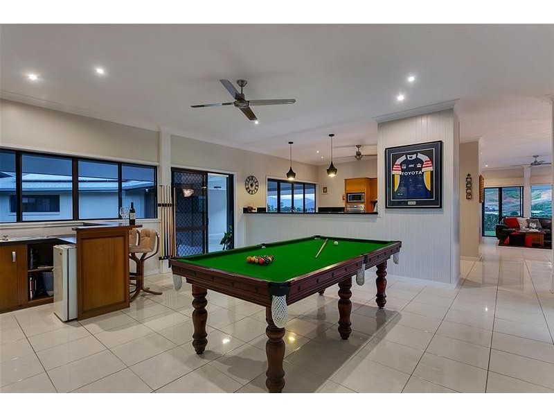 5 Dove Court, Bayview Heights QLD 4868