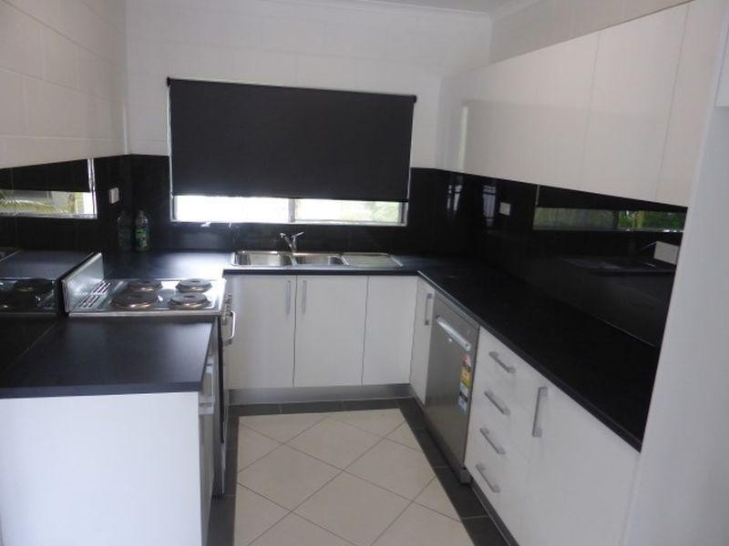 22/52 Pease Street, Manoora QLD 4870