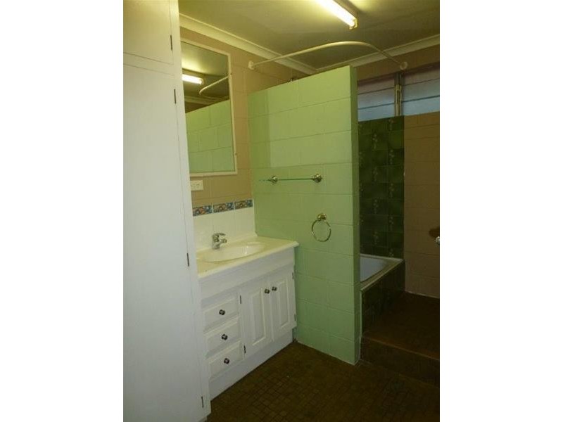 13 Sheehy Street, White Rock QLD 4868