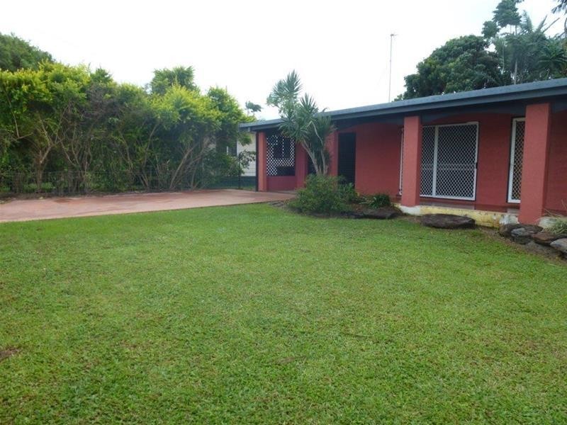 13 Sheehy Street, White Rock QLD 4868