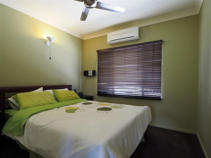 15/2 Chester Court, Manunda QLD 4870