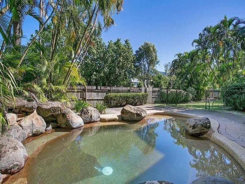 15/2 Chester Court, Manunda QLD 4870