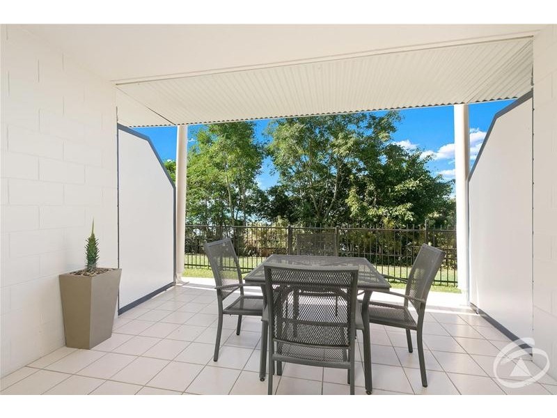 104/92-94 Moore Street, Trinity Beach QLD 4879