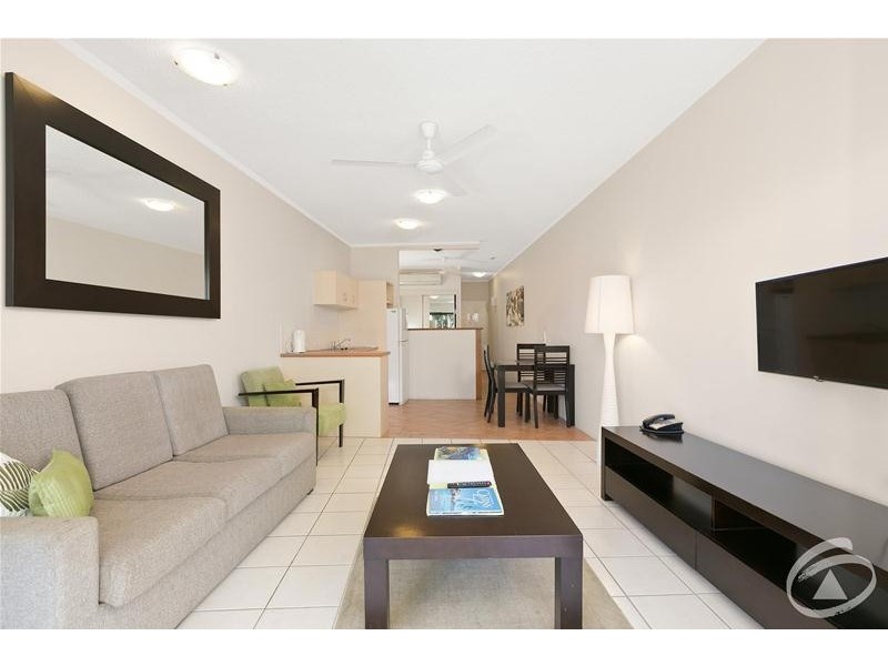 104/92-94 Moore Street, Trinity Beach QLD 4879