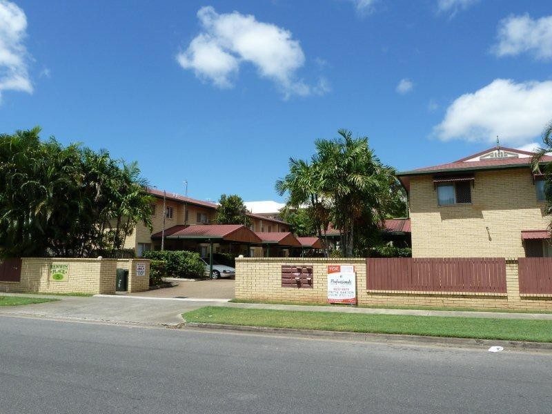 8/5 Grantala Street, Manoora QLD 4870