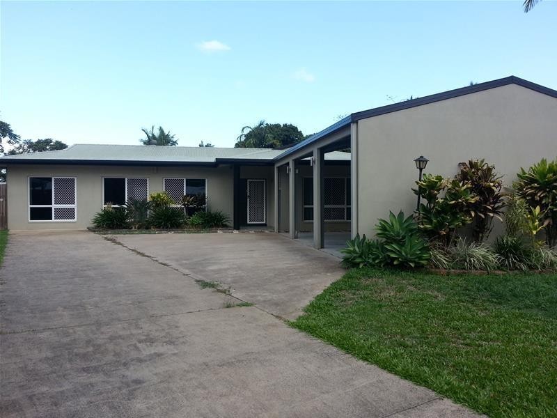 Bentley Park QLD 4869