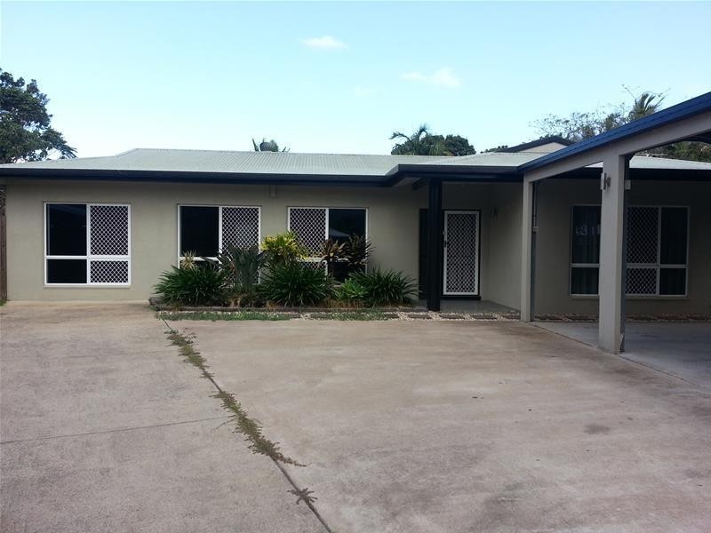 Bentley Park QLD 4869