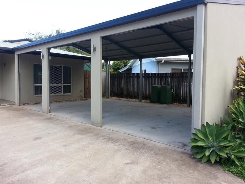 Bentley Park QLD 4869