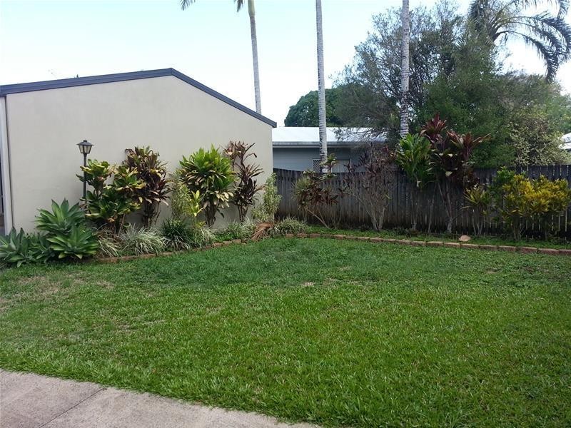 Bentley Park QLD 4869