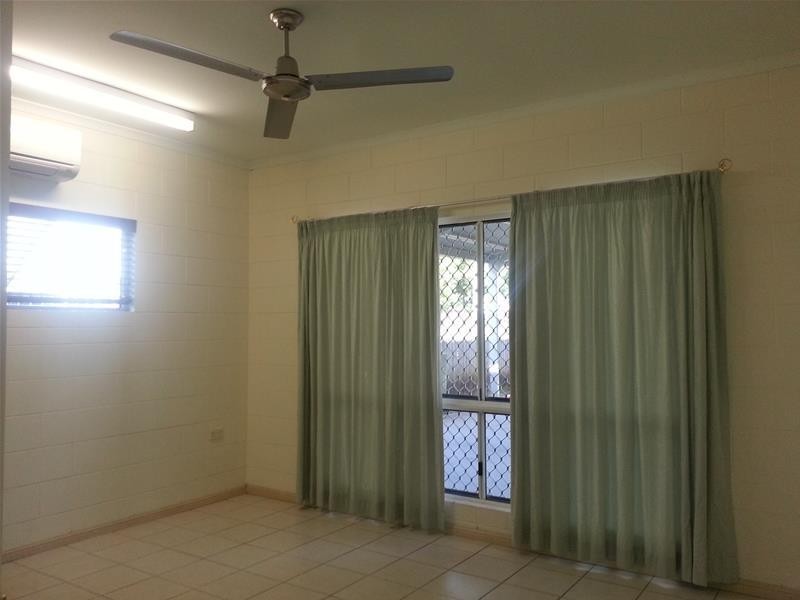 Bentley Park QLD 4869