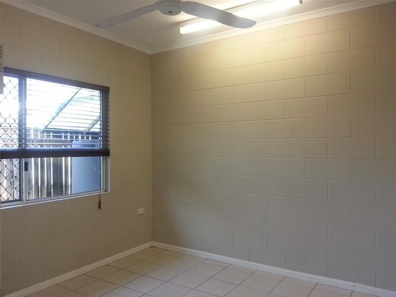 Bentley Park QLD 4869