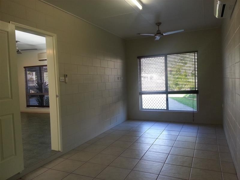 Bentley Park QLD 4869