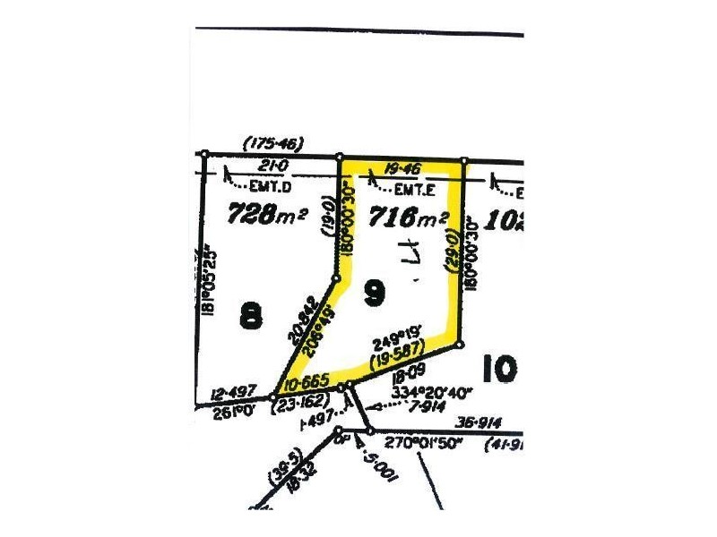 17 Eleanor Close, Mooroobool QLD 4870