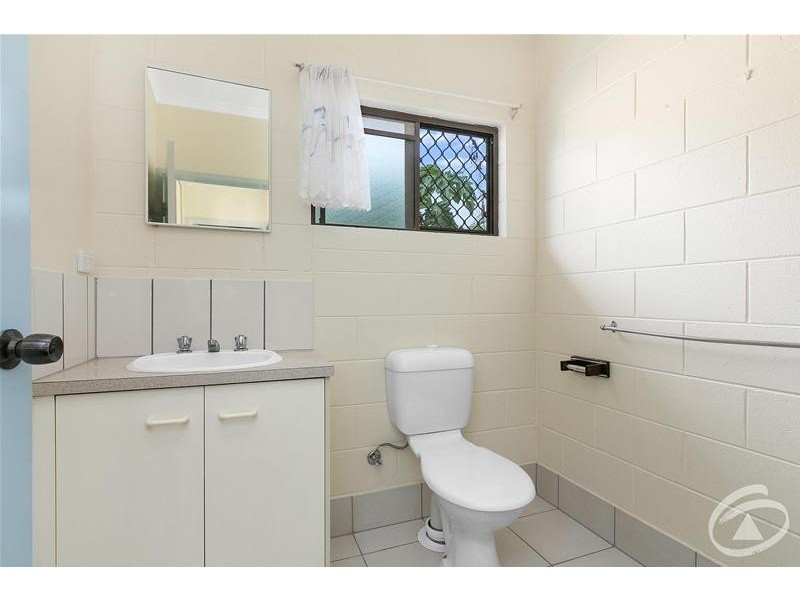 1-4/39 Mintaro Crescent, Woree QLD 4868