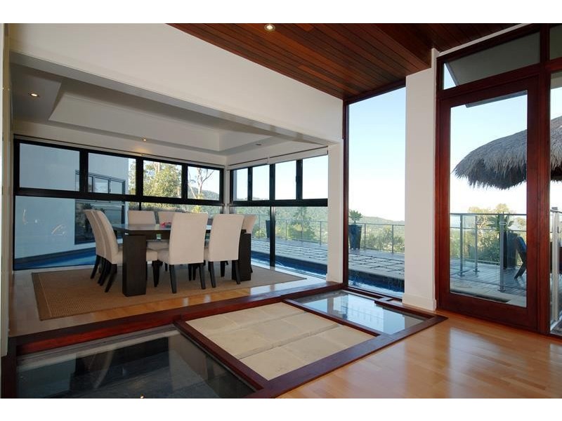 8 The Peak Road, Brinsmead QLD 4870