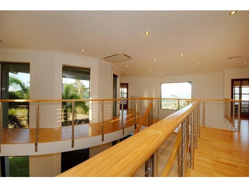 8 The Peak Road, Brinsmead QLD 4870