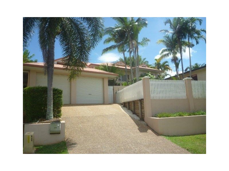 246 Robert Road, Bentley Park QLD 4869