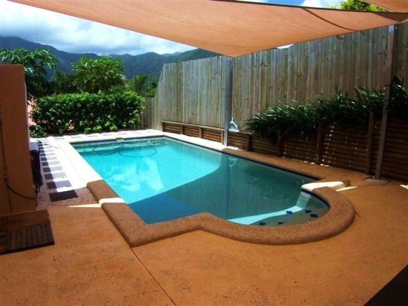 246 Robert Road, Bentley Park QLD 4869