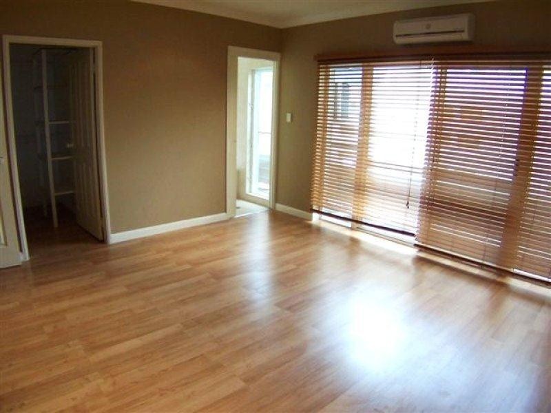 246 Robert Road, Bentley Park QLD 4869