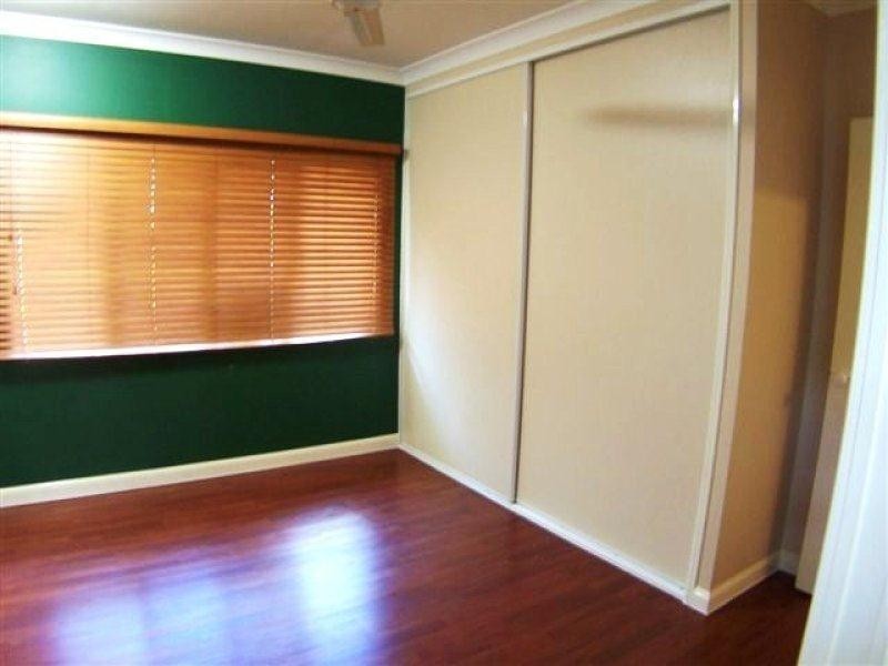 246 Robert Road, Bentley Park QLD 4869