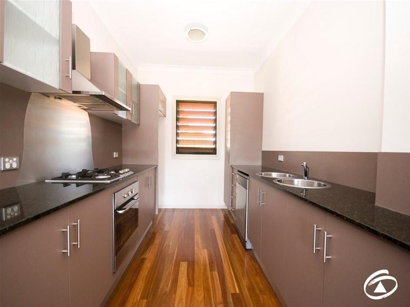 8/378 McLeod Street, Cairns North QLD 4870