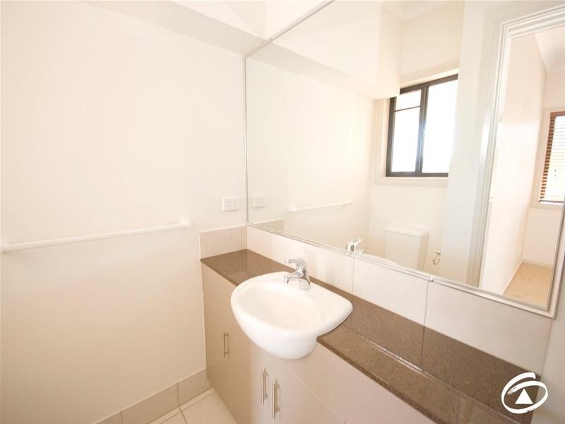 8/378 McLeod Street, Cairns North QLD 4870