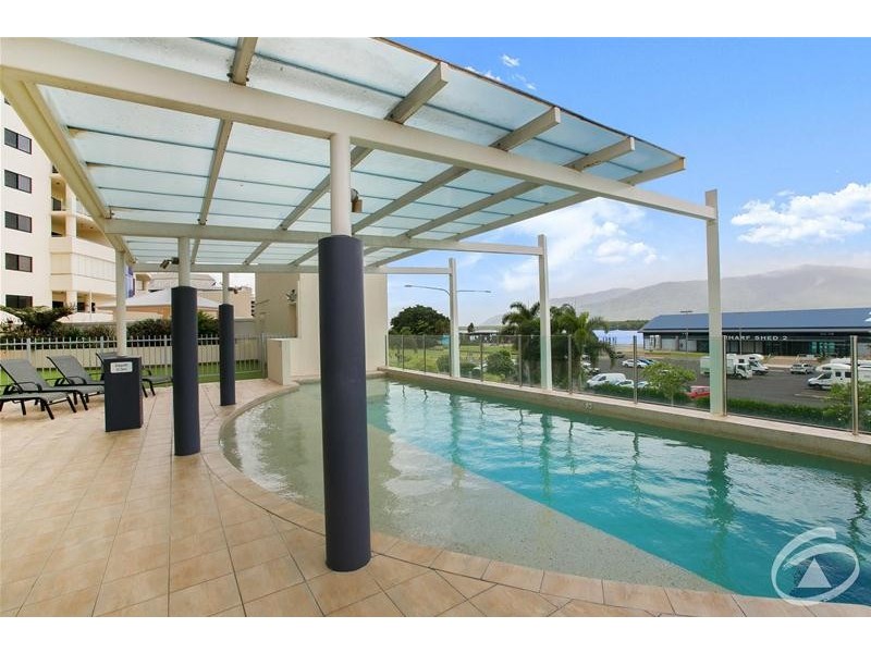 401/2-4 Lake Street, Cairns City QLD 4870