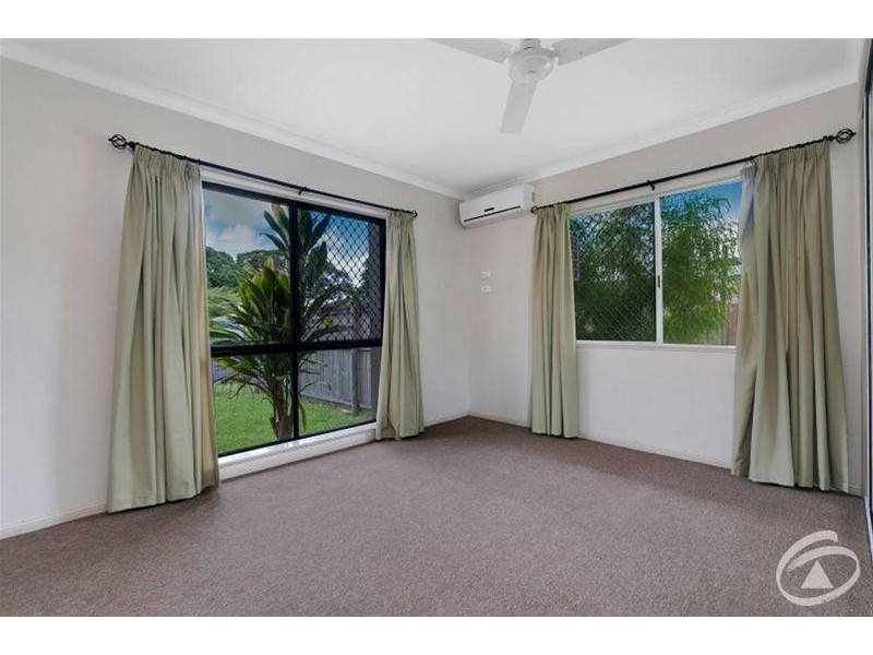 1/61 Hayward Street, Mooroobool QLD 4870