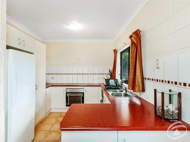 76 Shaft Street, Edmonton QLD 4869