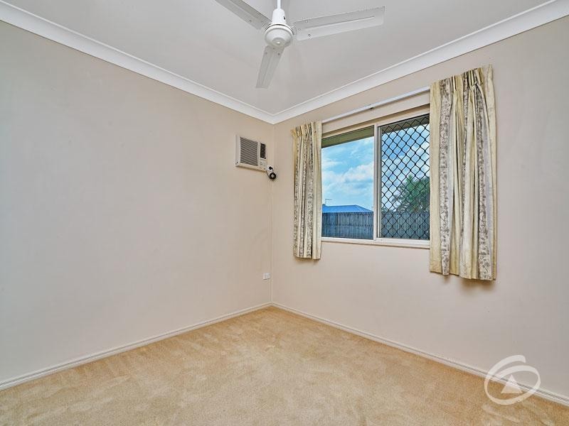 8 Mayne Street, Bentley Park QLD 4869