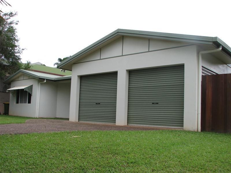 3 Wheeler Court, Brinsmead QLD 4870