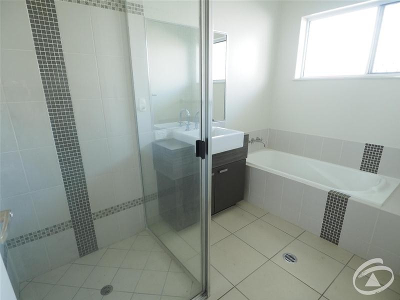 38 Charnley  Street, Bentley Park QLD 4869