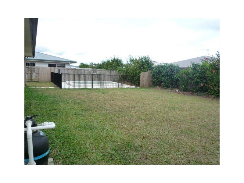 13 Mount Close, Edmonton QLD 4869