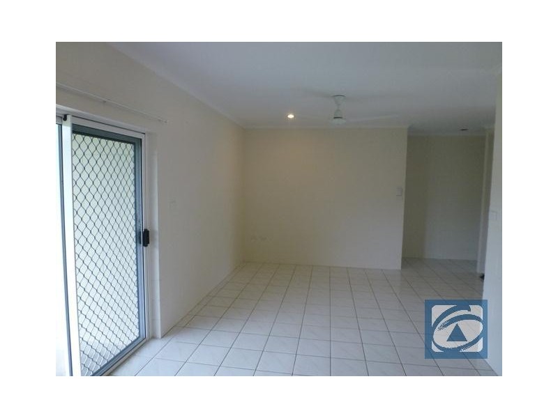 8 Mangano Close, Brinsmead QLD 4870