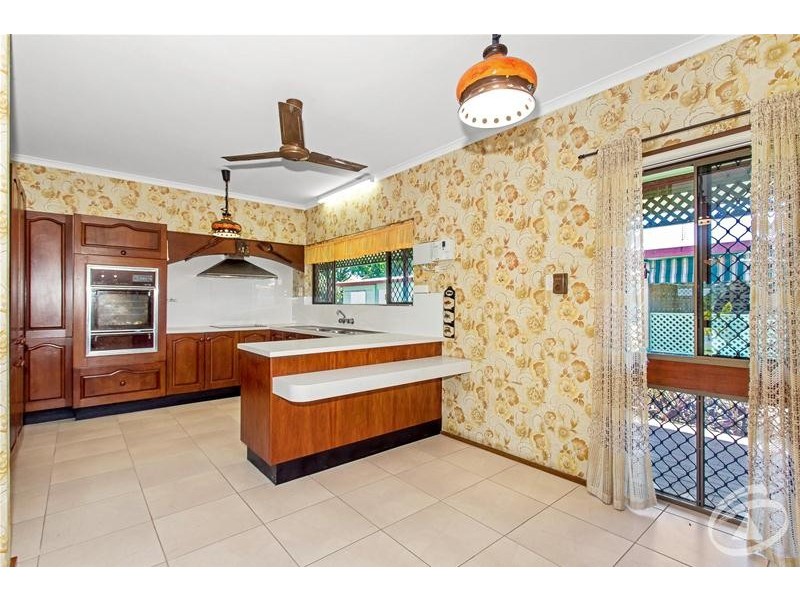 26 Curtin Street, Westcourt QLD 4870