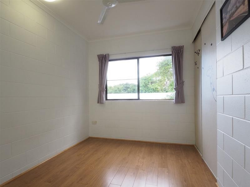 25/215 McLeod Street, Cairns North QLD 4870