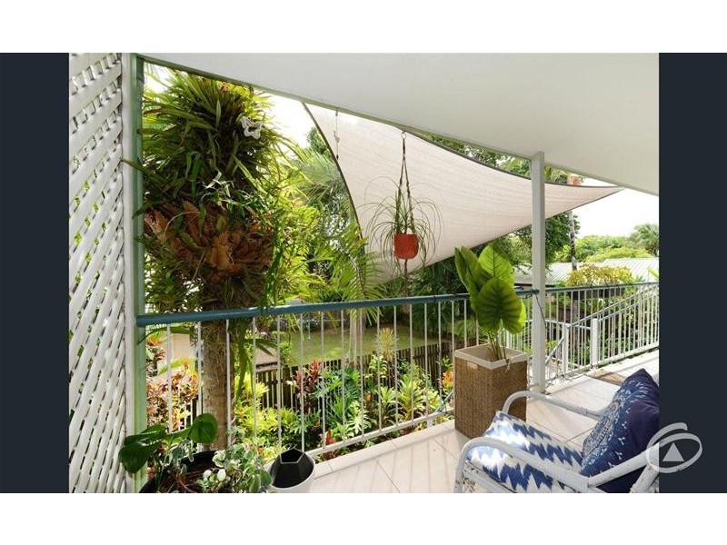 5/346-348 McCoombe  Street, Mooroobool QLD 4870