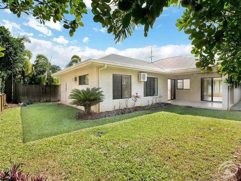 18 Mia Street, Kewarra Beach QLD 4879
