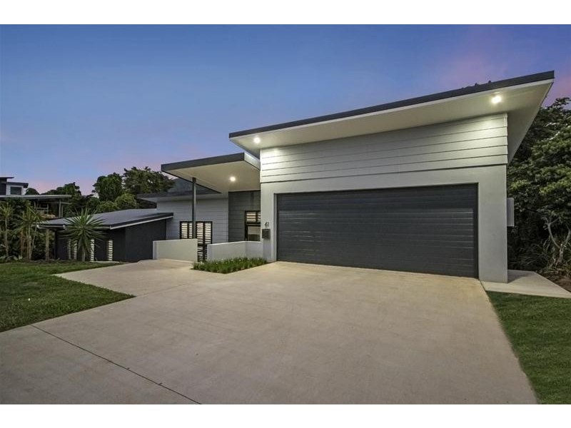 61 East Parkridge Drive, Brinsmead QLD 4870