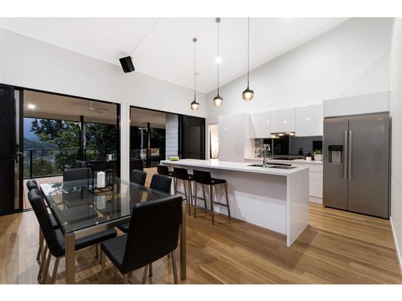 61 East Parkridge Drive, Brinsmead QLD 4870