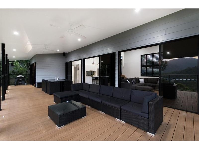 61 East Parkridge Drive, Brinsmead QLD 4870