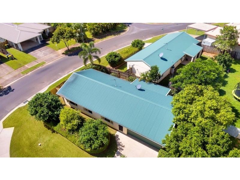 1 and 2/1 Nindii Close, Edmonton QLD 4869