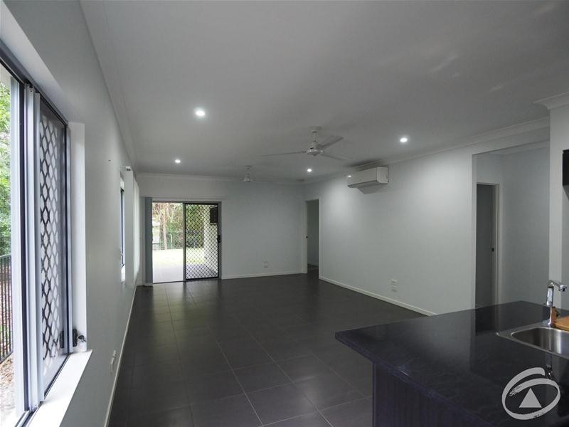 21 Starboard Street, Trinity Beach QLD 4879