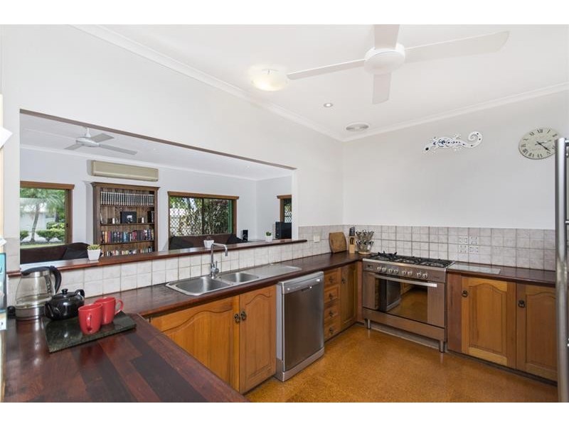 17 Katanga Close, Smithfield QLD 4878