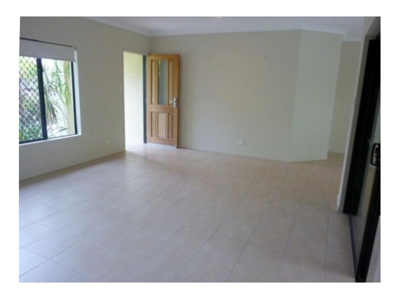 Kewarra Beach QLD 4879